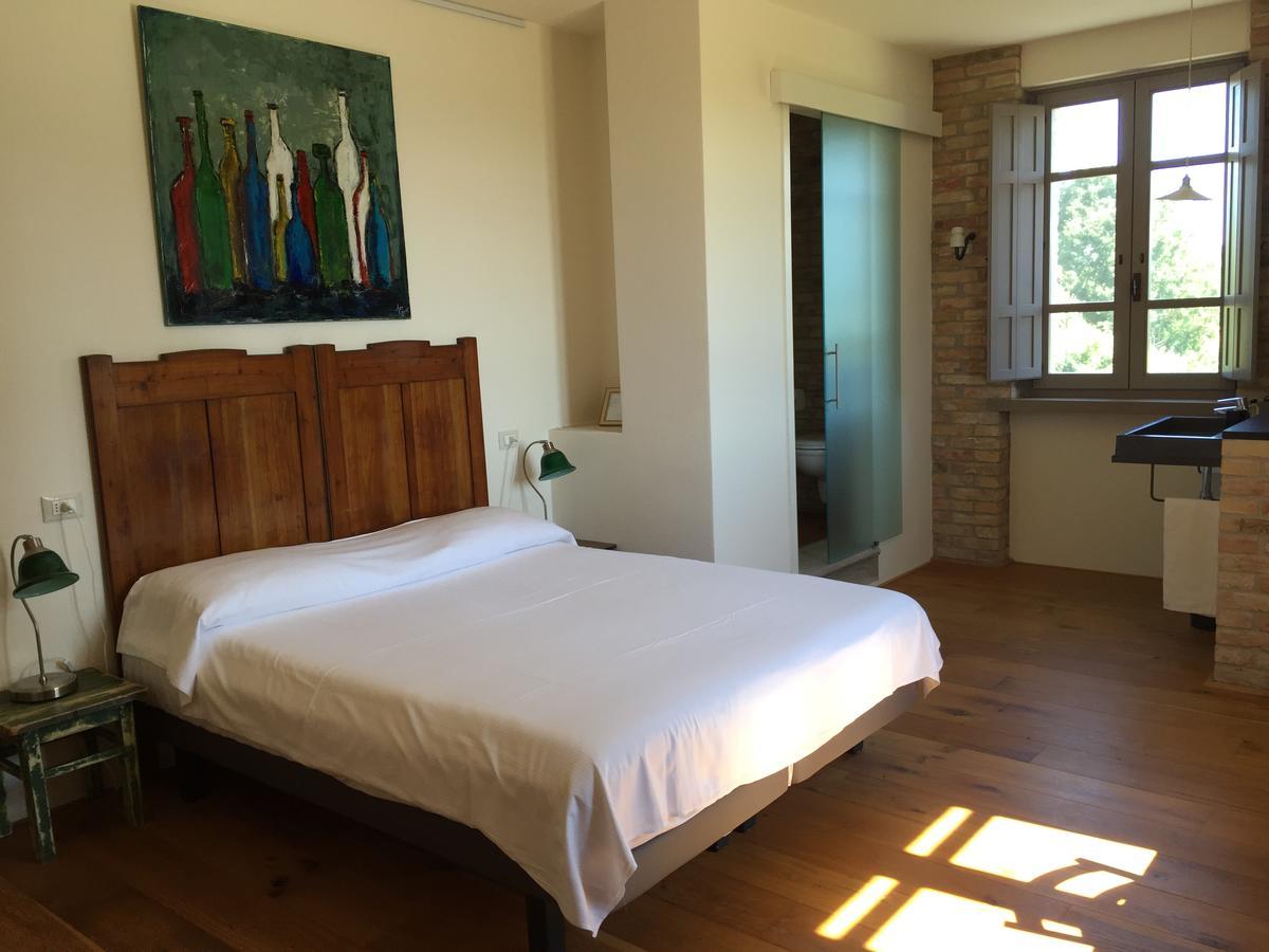 La Locanda Paradiso SantʼEgidio Buitenkant foto