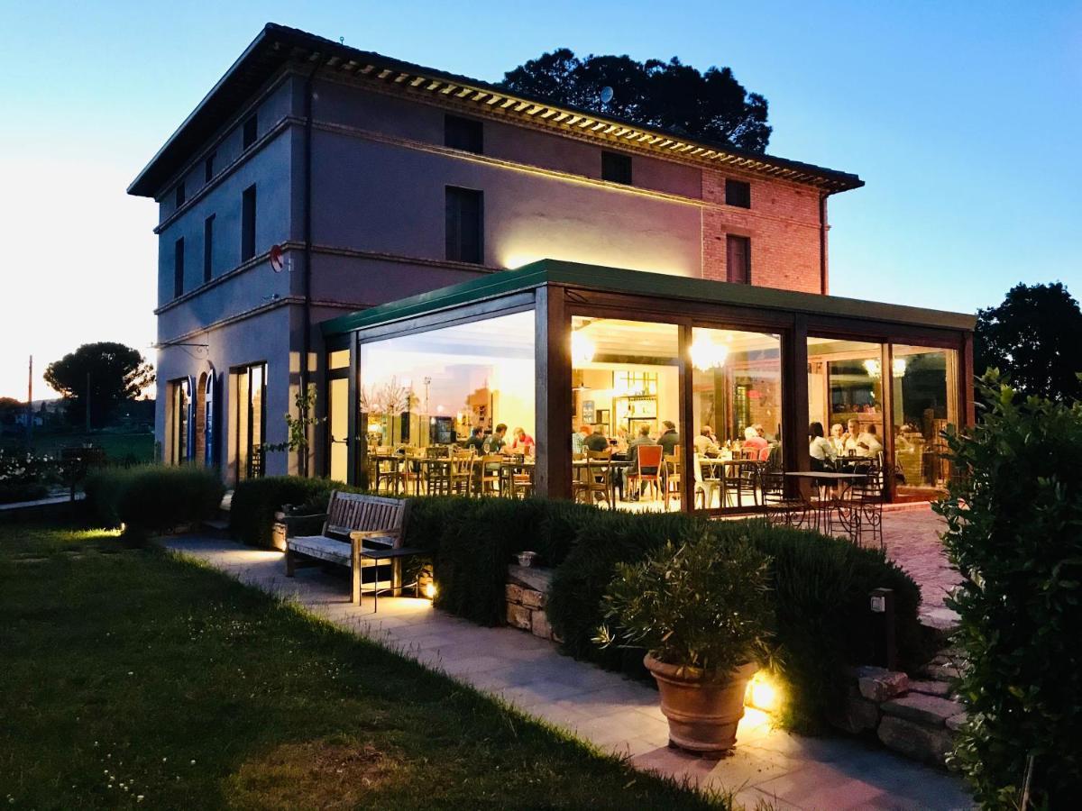 La Locanda Paradiso SantʼEgidio Buitenkant foto